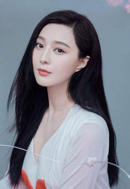 标准脸型女明星_脸型明星_脸型明星标准女生